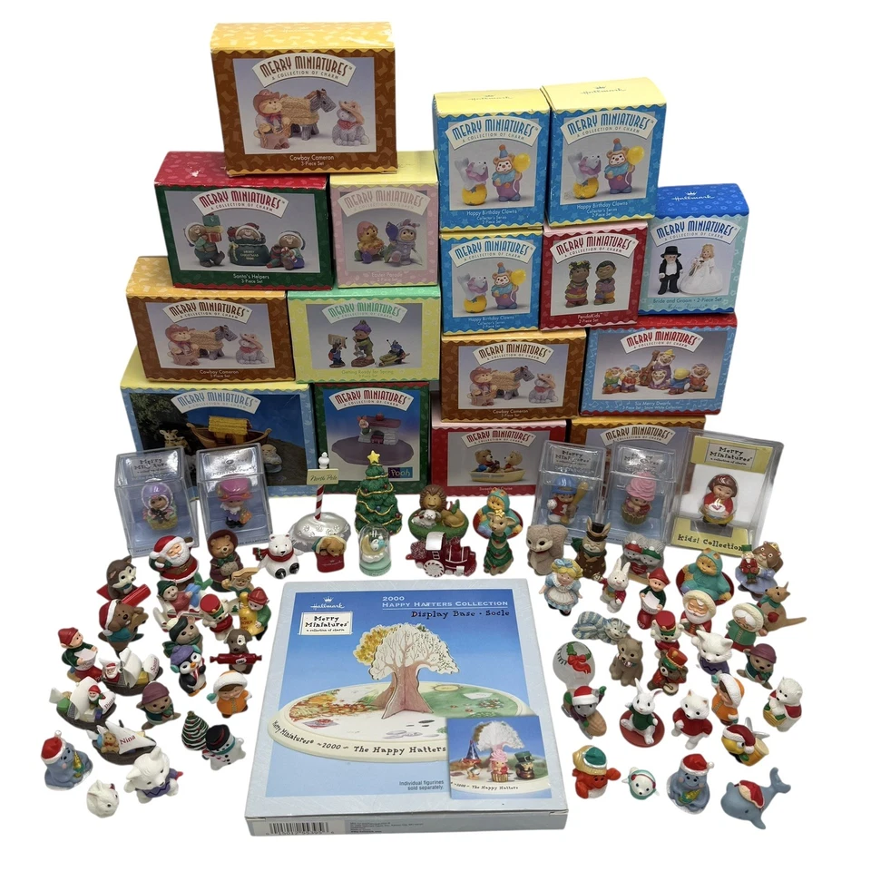 Hallmark Merry Miniatures Lot 106 Pc Figures Christmas + Display Base - Image 1 of 4