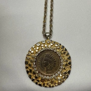 Vintage Indian Head Penny USA 1903 goldfarben Strass Anhänger Seil Kette - Bild 1 von 6