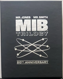 Men in Black Trilogy 20th Anniversary (4K Ultra HD & Blu-Ray) Limited Edition - Imagen 1 de 8