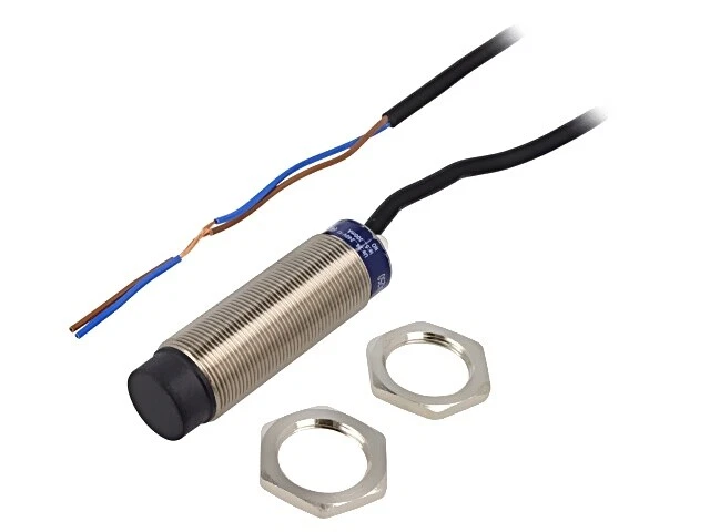 XS2M18MA250 Sensor: Proximity OUT: NO 2-Wire 0-8mm 20-264VAC 20-264VDC CUTTING - Image 1 of 1