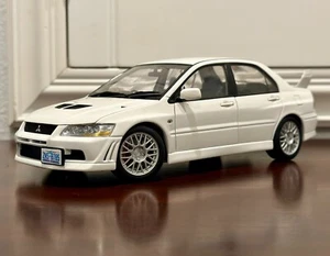 1/18 Mitsubishi Lancer Evo VII 7 Street Car White AUTOart | Rare - Picture 1 of 6