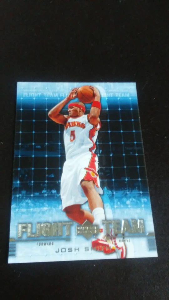 2006-07 Upper Deck Flight Team Atlanta Hawks Basketball Card #SM Josh Smith - Image 1 of 3