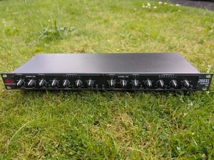 DBX 266XL 2-Channel Rack-Mounted Compressor/Gate - Picture 1 of 9