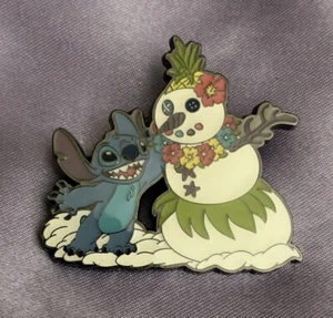 Disney Lilo & Stitch Invierno Divertido Caja Ciega Loungefly Pin Construcción Muñeco de Nieve - Imagen 1 de 4