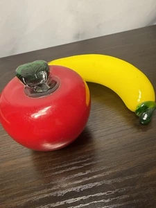 Juego de 2 MCM Vidrio Artístico Estilo Murano Rojo Manzana y Amarillo Plátano Fruta - Imagen 1 de 6