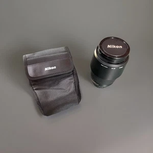 Nikon AF Nikkor 70-300mm f/4-5.6D Telephoto Lens + Bag / EXC Condition! - Picture 1 of 15