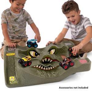 Green Monster City Extreme Wheels Car Race Track Play Table - 2 Sided Portable - Picture 1 of 7