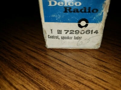 НОВЫЙ ИЗ СТАРЫХ ЗАПАСОВ GM 7290614 ЗАДНИЙ ДИНАМИК УПРАВЛЕНИЯ ФЕЙДЕРОМ для 65 Buick Wildcat/Electra/LeSabre - Изображение 1 из 4