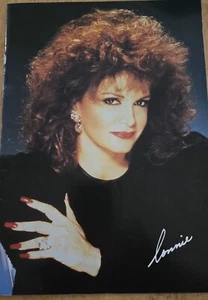 Connie Francis 1989 London PALADIUM Prog. AUTOGRAPHED - Picture 1 of 6