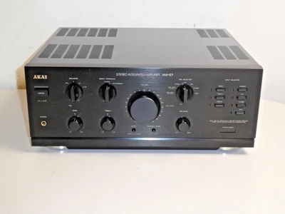 Akai AM-57 High-End Stereo Verstärker in Schwarz, 2 Jahre Garantie - Bild 1 von 4