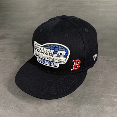 Gorra New Era Boston Red Sox 2004 Serie Mundial Equipada 7 3/8 Azul Marino Alterna Foto 1 de 4