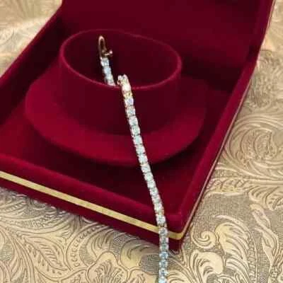 Brazalete de tenis para mujer de diamantes de corte redondo de 6 quilates enchapado en oro amarillo de 14 quilates Foto 1 de 4