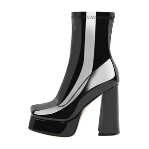 Botines al tobillo gruesos de cuero punk patentados para mujer Onlymaker - Imagen 1 de 32