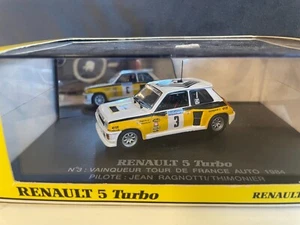 Universal hobbies 1/43 - Renault 5 turbo #3 Ragnotti ( avec signature du pilote - Foto 1 di 6