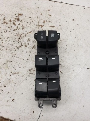 Interruptor de porta frontal do motorista Hatchback GT compatível com 13-17 ELANTRA 1282630 - Imagem 1 de 4