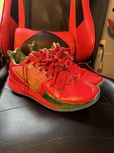 Nike Bob Esponja Pantalones Cuadrados x Kyrie 2 Zapatillas bajas Mr. Krabs - Imagen 1 de 6