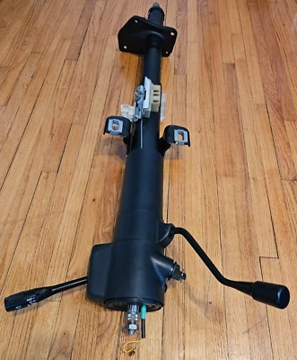 COLUMNA DE DIRECCIÓN AUTOMÁTICA RECONSTRUIDA CHEVROLET GMC C1500 88-94 SIN INCLINACIÓN CON RETARDO Foto 1 de 4