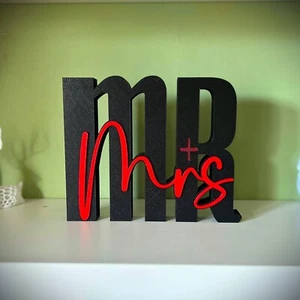 Mr and Mrs Sign | Top Table Wedding Venue Decoration Black - Picture 1 of 4