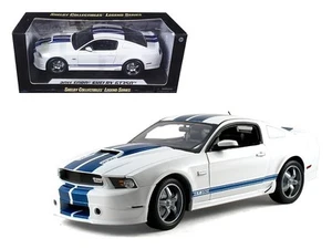 2011 Ford Shelby Mustang GT350 White 1/18 Diecast Model Car by Shelby Collectibl - Picture 1 of 1
