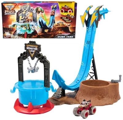 Monster Jam Mud Blasters, Monster Mutt Dalmatian Dunk Tank Playset, Colour Chang - Image 1 of 4