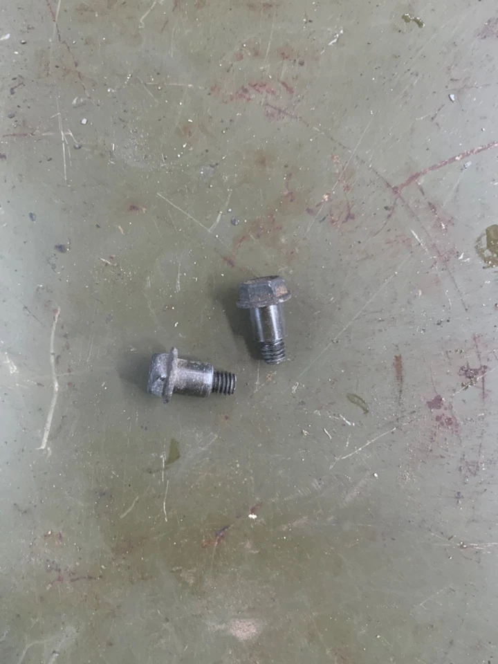 Sensor medidor de flujo de aire másico Toyota 1999 Lexus ls400 pernos Foto 1 de 1