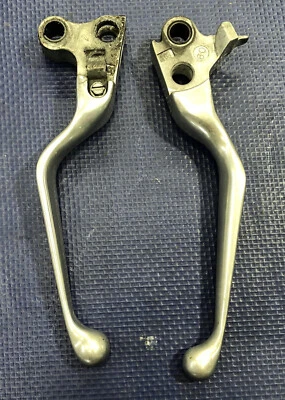 2 Motorcycle Hand Brake Clutch Levers harley davidson - Image 1 of 4