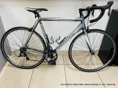 Bicicleta de carretera Cannondale CAAD8 tamaño 56 cm cuadro de aluminio neumáticos continentales 700x28c Foto 1 de 4