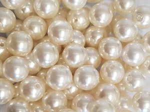 80 x 15mm Single Pearls For Jewellery Crafts Or Dresses - Picture 1 of 3