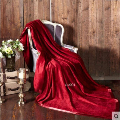 Luxury Soft Mulberry Silk Blanket Allergy Shield Premium Soft Throws Winter Gift - Image 1 of 4