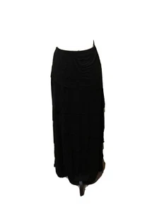 Maxi Falda Sharon Young Negra en Niveles Talla M - Imagen 1 de 7