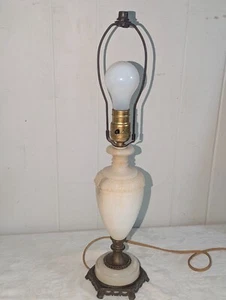 Gorgeous Elegant Antique Italian Alabaster Neoclassical Table Lamp - Works - Picture 1 of 12