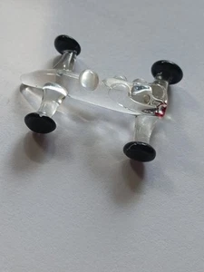 Winziger Miniatur mundgeblasenes Glas Artistan kleiner Rennwagen Dragster Drag Racer - Bild 1 von 7