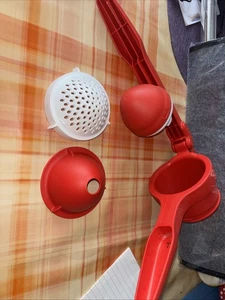 Tupperware Profi Chef Saftpresse mit Griffteil ohne Standfuß Neu Rar - Bild 1 von 3