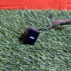 Interruptor de control abierto de liberación de tapa de maletero Toyota Avalon 2013-2018 15C927 OEM - Imagen 1 de 4