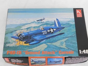 1/48 Hobbycraft WWII US Navy F4U-1D Ground Attack Corsair Plastic Model Kit 1527 - Picture 1 of 2