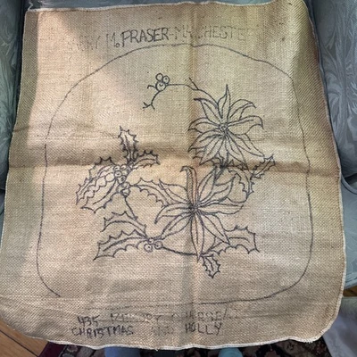 Collectible Rug Hooking Pattern #435 Christmas Holly By M Fraser - Image 1 of 3