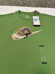 Nike SB Republique Max90 Snail Skate T-Shirt RARE Green Medium (FZ5283-350) NWT - Picture 1 of 7