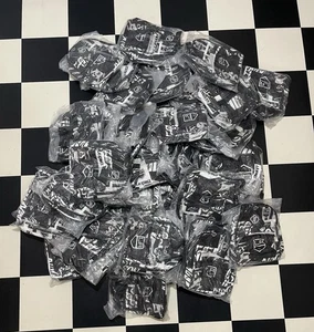 Lotto di 62 mini zaini Los Angeles Kings nuovi con licenza ufficiale NHL - Foto 1 di 3