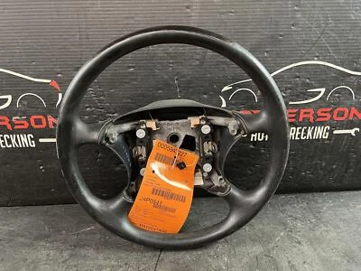 Ford Ranger 1996 volante envuelto en vinilo negro Foto 1 de 4