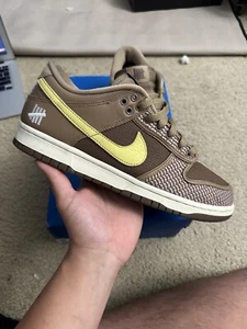 Size 9 - Nike Undefeated x Dunk SP Low Canteen - Picture 1 of 9