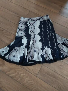 Vintage & Rare Anthropologie ODILLE Floral Skirt size 6 - Picture 1 of 7
