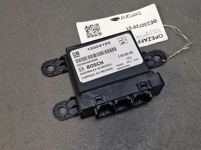 Boitier gestion aide stationnement - Opel Zafira B de 2005 à déc. 2014 13324133 - Photo 1/3