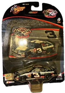 Dale Earnhardt Sr 1/64 RCR Museo VERSIÓN DE CARRERAS Coche Diecast Nuevo en Caja - Imagen 1 de 2