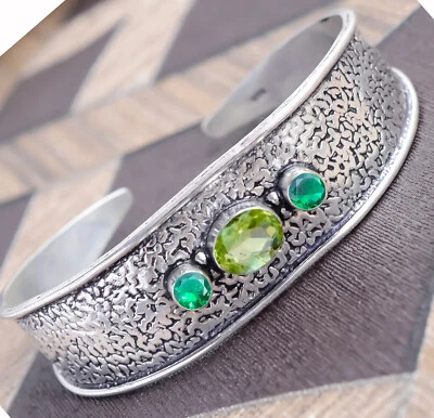 Peridot Cut, Diopside Gemstone Bracelet 925 Sterling Silver Cuff Artisan Jewelry - Image 1 of 4