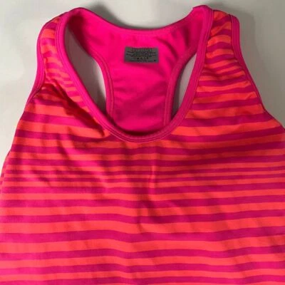 Camiseta sin mangas atlética a rayas rosa Athleta rendimiento entrenamiento correr talla mediana Foto 1 de 4