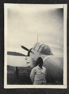 Orig. WW2 Japanese Photo Military Airport Pilot Aircraft Japan China Canton 广东 - Picture 1 of 2