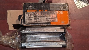 Bloque guía/riel lineal THK HSR25LR1SS (GK) NUEVO EN STOCK - Imagen 1 de 5