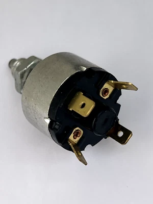 RTC1150 - INHIBITOR SWITCH BORG WARNER 35 AUTO BOX LUCAS NO 35466A TYPE 99SA - Image 1 of 4