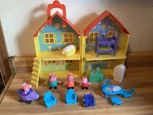Peppa Pig’s House, Foldable Playset w/Accessories - Picture 1 of 10