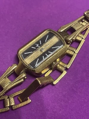 USSR Belarusian Vintage Ladies Mechanical Wristwatch Luch Women Lady - Image 1 of 4